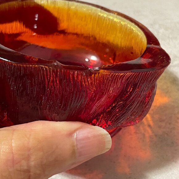 Vintage Fenton 5.5" Santa Figural 2-Piece Fairy Light Red Amberina Glass 1969-79 - Picture 8 of 9